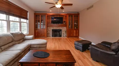 7719 Brass Creek Ct, Dexter, MI 48130 photo 15