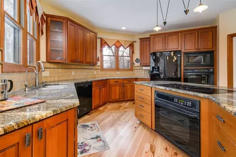 7856 Poplar, Dexter, MI 48130 photo 16