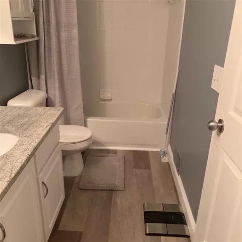 13151 Golf Lk, Taylor, MI 48180 photo 10