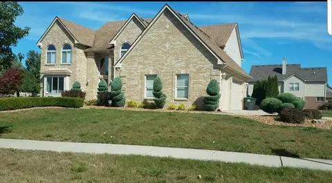 13151 Golf Lk, Taylor, MI 48180 photo 1
