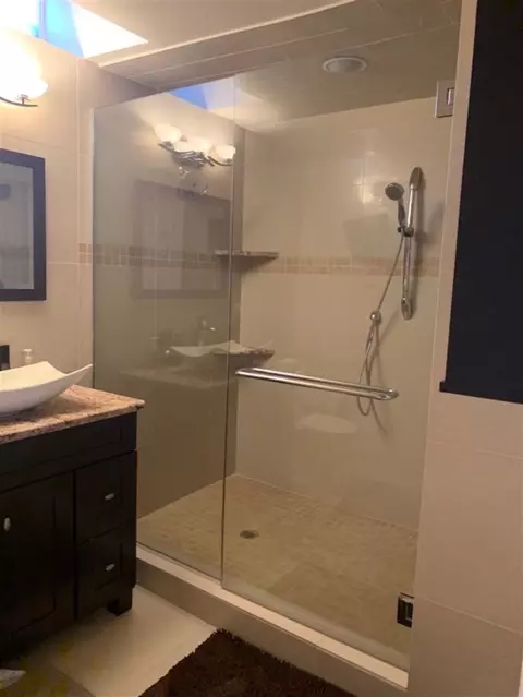 13151 Golf Lk, Taylor, MI 48180 photo 11