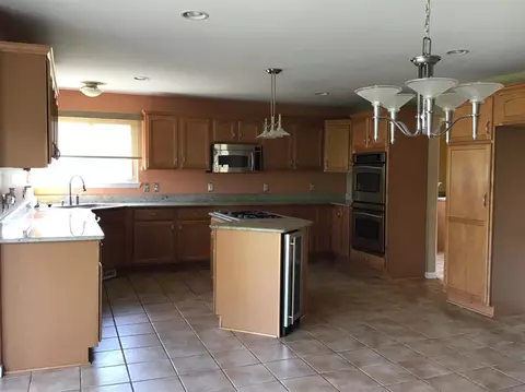 13151 Golf Lk, Taylor, MI 48180 photo 22