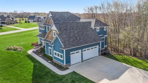 7465 Timber Rdg, Dexter, MI 48130 photo 2