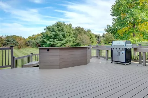 1870 Stoneridge, Saline, MI 48176 photo 12