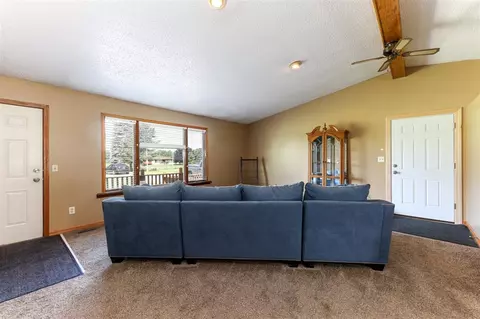 6316 Johnson Rd, Flushing, MI 48433 photo 12