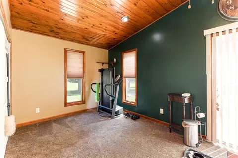 6316 Johnson Rd, Flushing, MI 48433 photo 10
