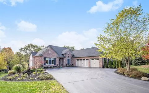 8501 Moon, Saline, MI 48176 photo 1