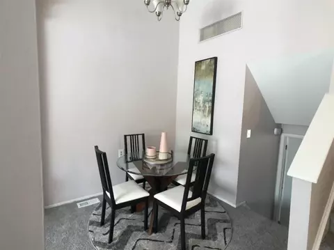 8051 Coventry, Westland, MI 48185 photo 6