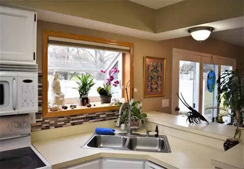 707 Illinois, Tecumseh, MI 49286 photo 6