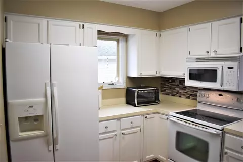707 Illinois, Tecumseh, MI 49286 photo 5