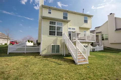 88 Champlain, Howell, MI 48843 photo 30