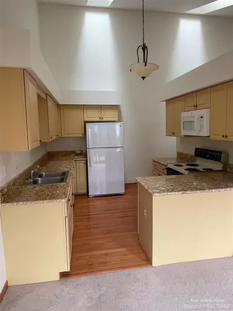 176 Edington, Canton, MI 48187 photo 6