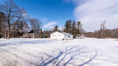 5500 Saline Waterworks, Saline, MI 48176 photo 2