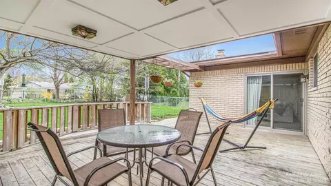 43044 Devon, Canton, MI 48187 photo 32