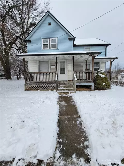 634 Harriet, Ypsilanti, MI 48197