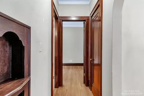 317 Koch, Ann Arbor, MI 48103 photo 14