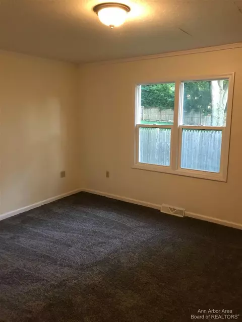 2245 Maple, Jackson, MI 49203 photo 27