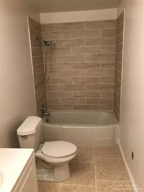 2245 Maple, Jackson, MI 49203 photo 34