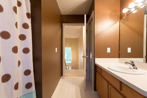 39063 Nottingham, Romulus, MI 48174 photo 20