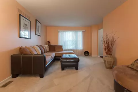 39063 Nottingham, Romulus, MI 48174 photo 6