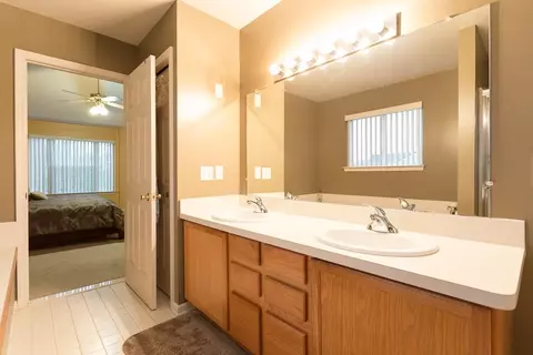 39063 Nottingham, Romulus, MI 48174 photo 31