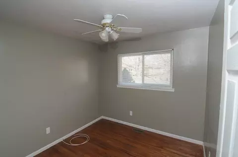 39605 Peters, Canton, MI 48187 photo 11
