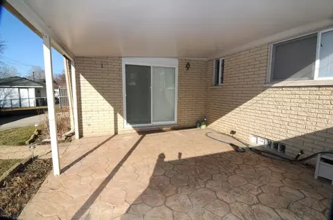 39605 Peters, Canton, MI 48187 photo 4