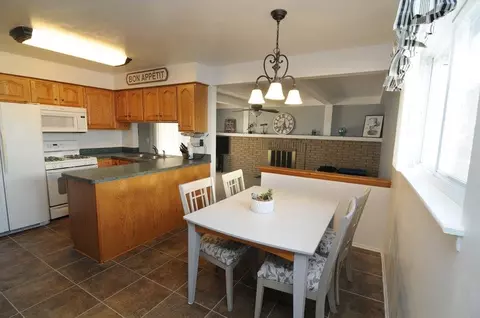 39605 Peters, Canton, MI 48187 photo 21
