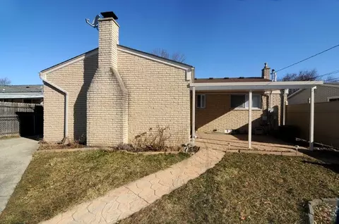 39605 Peters, Canton, MI 48187 photo 5