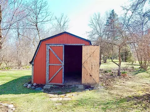 8465 Moon, Saline, MI 48176 photo 29