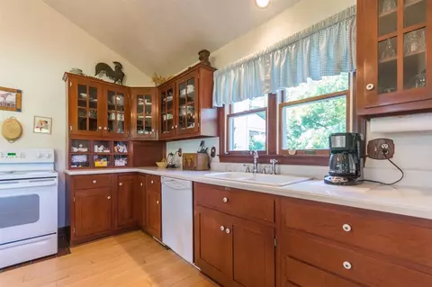 7640 Zeeb, Dexter, MI 48130 photo 11