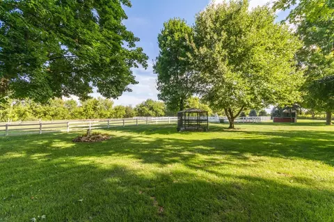 7640 Zeeb, Dexter, MI 48130 photo 64