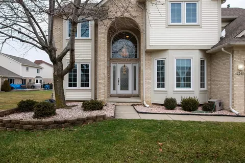 42348 Chase, Canton, MI 48188 photo 5