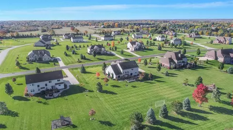810 Silver Charm, Saline, MI 48176 photo 58