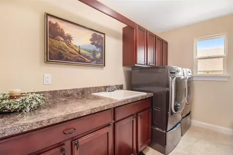 810 Silver Charm, Saline, MI 48176 photo 18