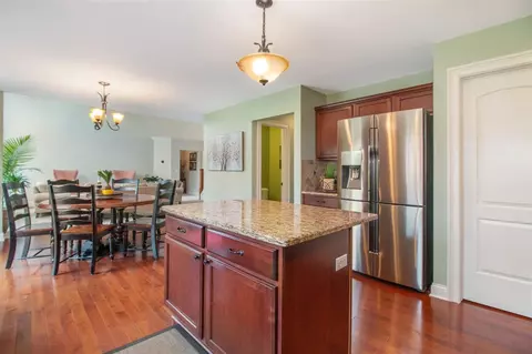 810 Silver Charm, Saline, MI 48176 photo 16