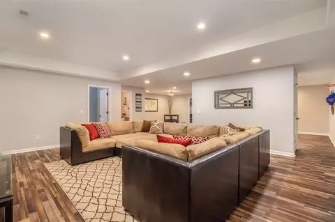 810 Silver Charm, Saline, MI 48176 photo 36