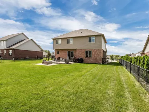 30427 Bradbury, Flat Rock, MI 48134 photo 24