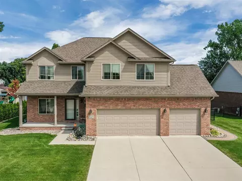 30427 Bradbury, Flat Rock, MI 48134 photo 2
