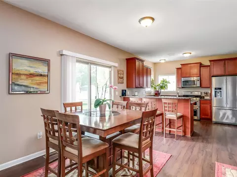 30427 Bradbury, Flat Rock, MI 48134 photo 7