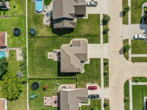 30427 Bradbury, Flat Rock, MI 48134 photo 26