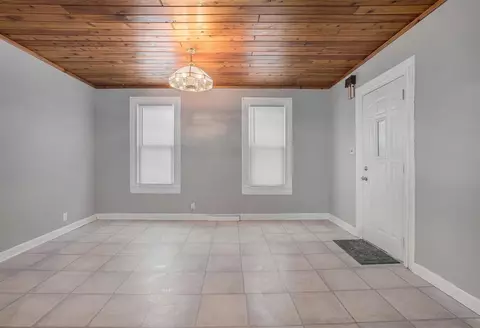 411 N Pleasant, Jackson, MI 49202 photo 3