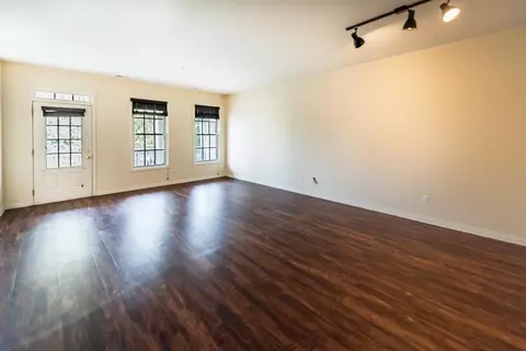 294 Constitution, Canton, MI 48188 photo 7