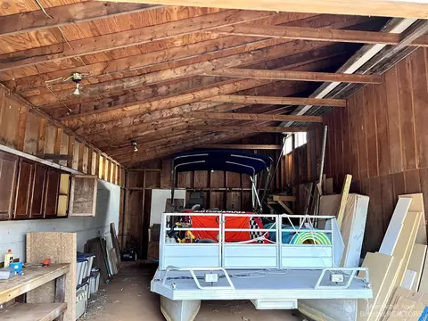 3575 Brighton, Howell, MI 48843 photo 96