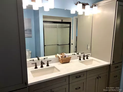 3575 Brighton, Howell, MI 48843 photo 29