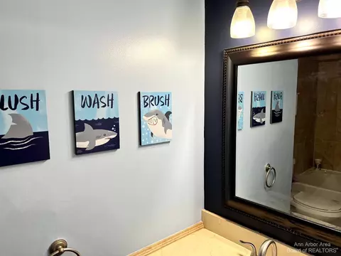 3575 Brighton, Howell, MI 48843 photo 55