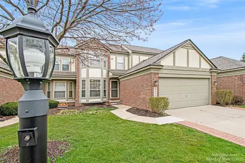 2173 Lone Wolf, Canton, MI 48188 photo 3