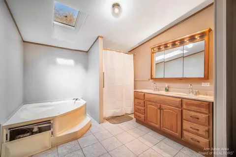 8788 Rexford, Jackson, MI 49201 photo 16