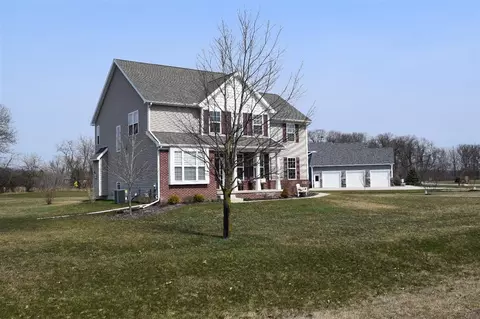4780 Meridian, Saline, MI 48176 photo 2