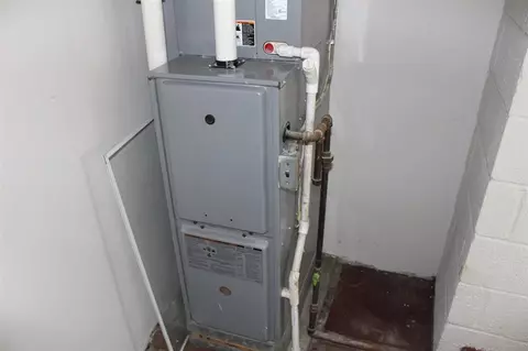 26871 Syracuse, Warren, MI 48091 photo 8